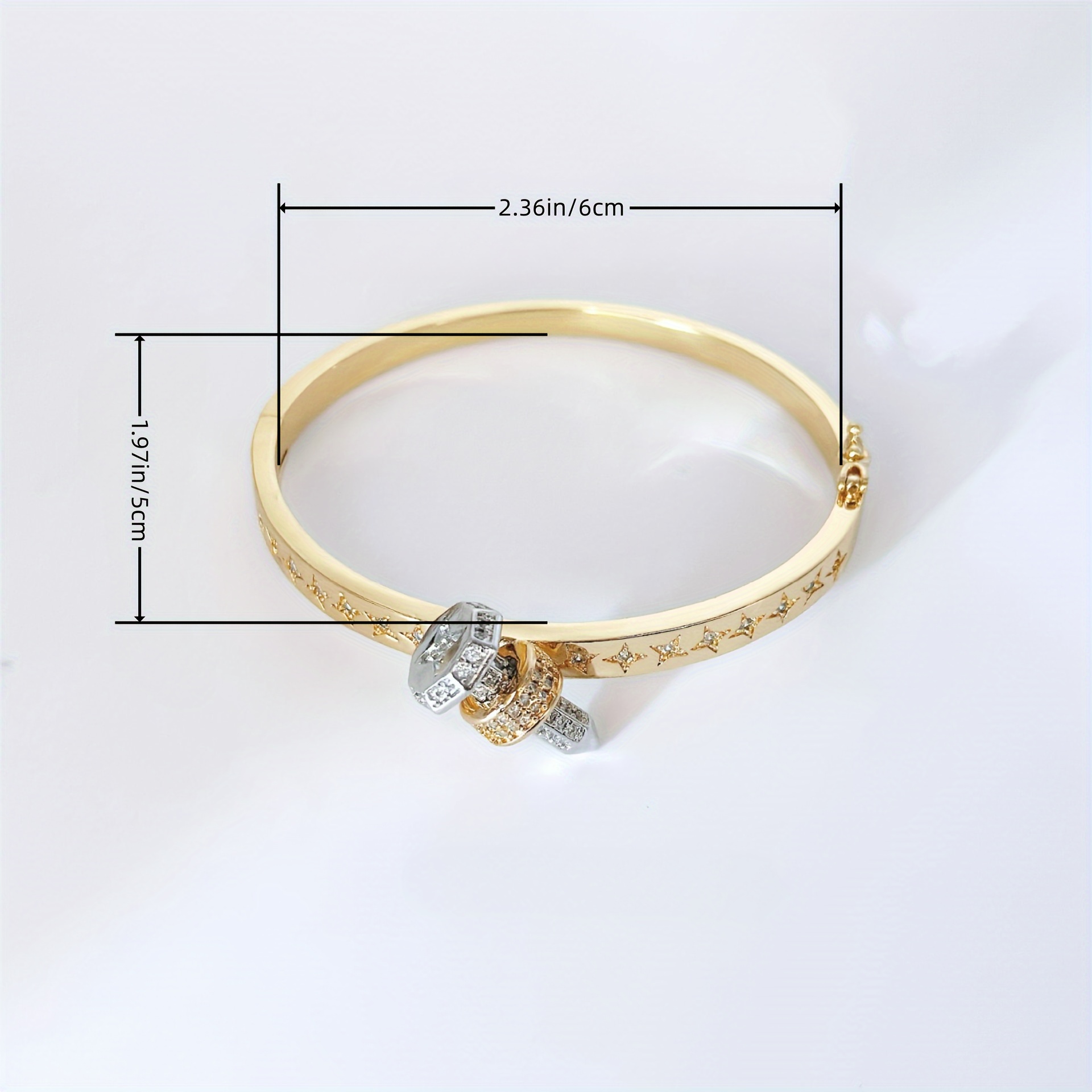 Sparkling Nail-shaped Fashionable Bracelet